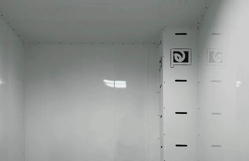Interior cleanroom panels with integrated ventilation column